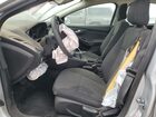2018 Ford Focus Se Серебряный vin: 1FADP3FE2JL302719