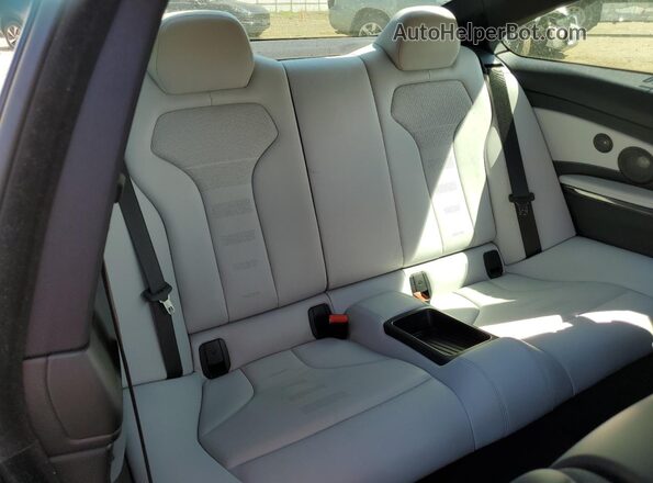 WBS4Y9C57JAC87205 2018 BMW M4 Черный Вид задних сидений