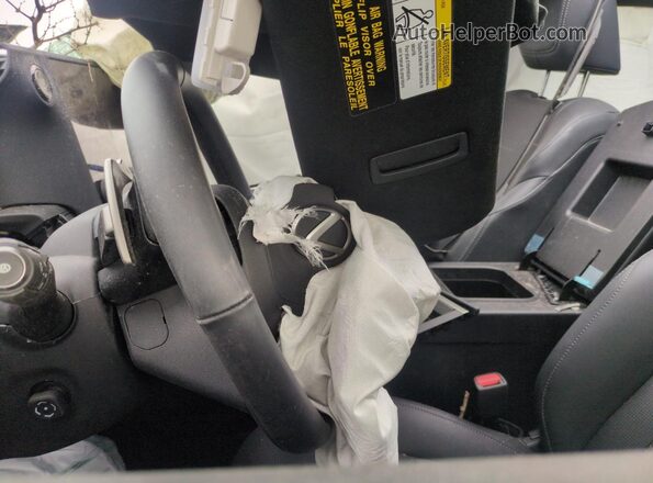 JTJVBCDX2R5035001 2024 LEXUS GX Синий Вид салона спереди