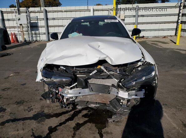 ZARFAMAN6R7685530 2024 ALFA ROMEO GIULIA Белый Вид спереди