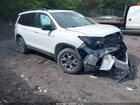 2022 Honda Passport Awd Trailsport White vin: 5FNYF8H61NB017374