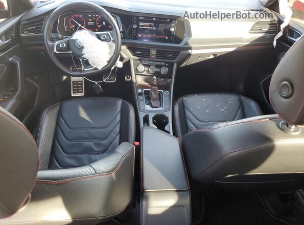 3VW6T7BU9MM083051 2021 VOLKSWAGEN JETTA Красный Вид панели приборов