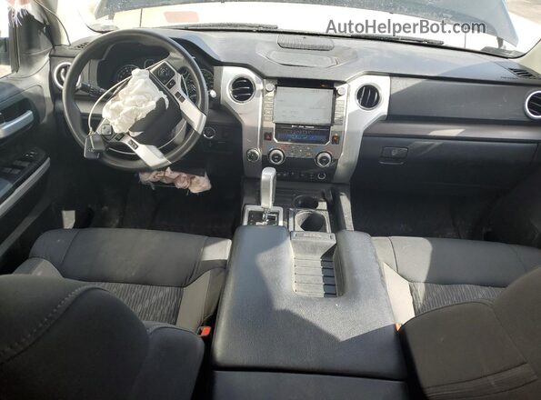 5TFDY5F13MX996740 2021 TOYOTA TUNDRA Черный Вид панели приборов