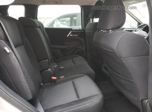 JA4J4TA88NZ015812 2022 MITSUBISHI OUTLANDER Серебряный Вид задней части салона