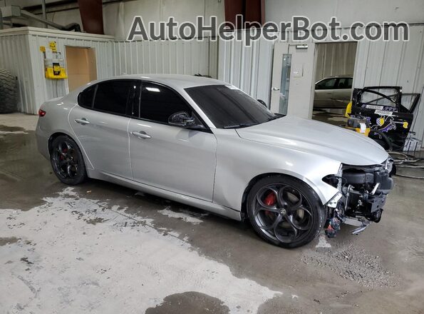 ZARFAMBN7K7602594 2019 ALFA ROMEO GIULIA Серебряный Передняя правая четверть
