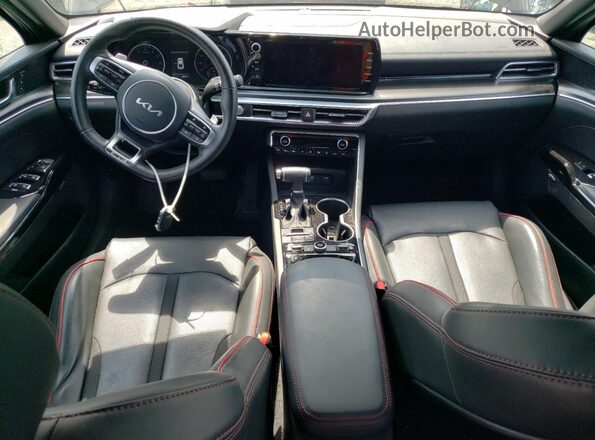 5XXG44J83RG230920 2024 KIA K5 Black Widok deski rozdzielczej