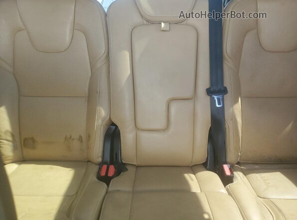 YV4A22PL8G1071863 2016 VOLVO XC90 Белый Вид задних сидений
