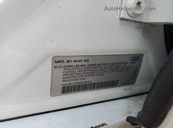 WAU8EAF85MN025943 2021 AUDI OTHER White Вид підкапотного простору