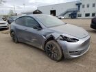 2024 Tesla Model Y Gray vin: 7SAYGDEEXRF181989