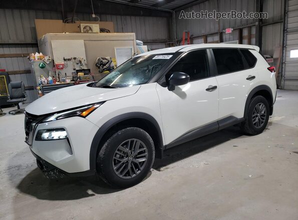5N1AT3AA2MC819595 2021 NISSAN ROGUE Белый Передняя левая четверть