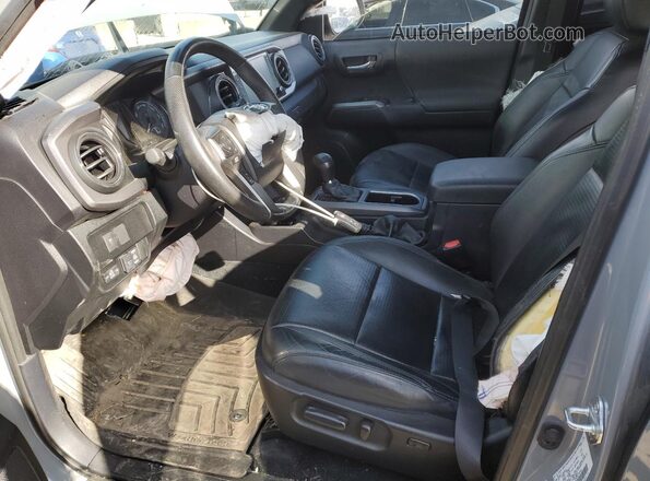 3TMCZ5ANXMM387248 2021 TOYOTA LE Gray Vista interior delantera