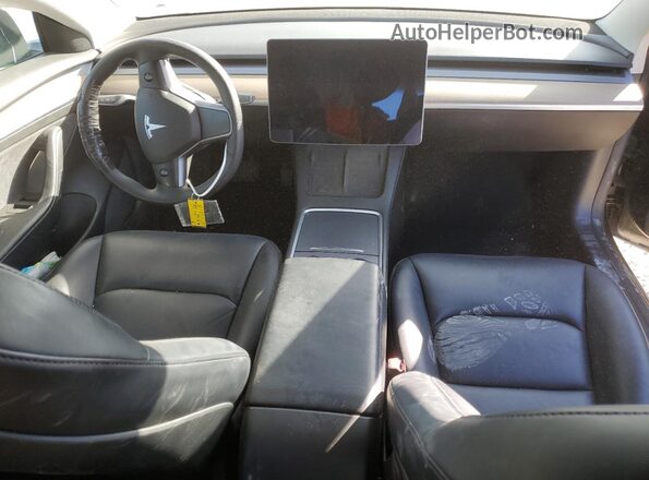 5YJ3E1EA9MF094523 2021 TESLA MODEL Черный Вид панели приборов