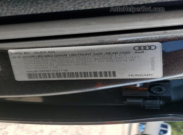 WAUB1GFF6H1027118 2017 AUDI S3 Gray Widok komory silnika