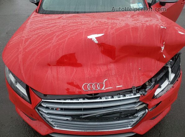 TRUC1AFVXG1033004 2016 AUDI TT Красный Вид задней части салона