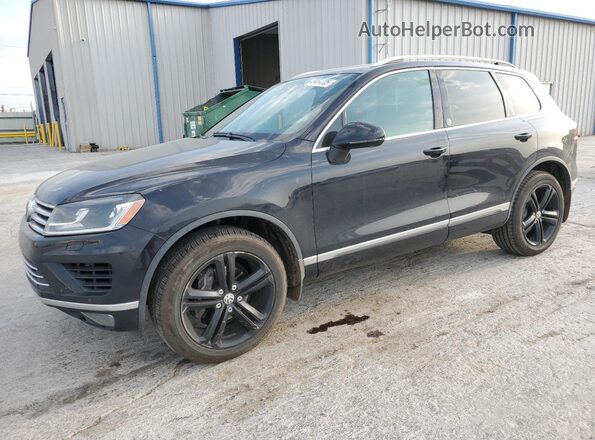 WVGRF7BP4HD002570 2017 VOLKSWAGEN TOUAREG Черный Передняя левая четверть