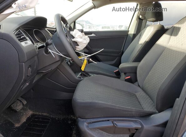 3VV0B7AX7MM021155 2021 VOLKSWAGEN TIGUAN Gray Սալոնի դիմացի տեսք