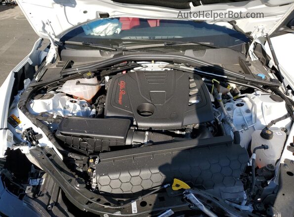 ZARFAMAN6R7685530 2024 ALFA ROMEO GIULIA Белый Вид задней части салона