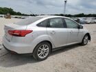 2018 Ford Focus Se Серебряный vin: 1FADP3FE2JL302719