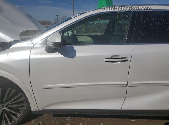 2T2BBMCA3RC055829 2024 LEXUS RX White Սալոնի դիմացի տեսք