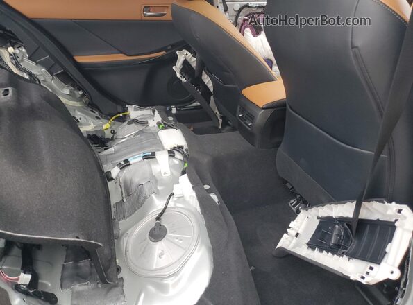 JTHBZ1E29R5037125 2024 LEXUS IS Серебряный Вид задних сидений