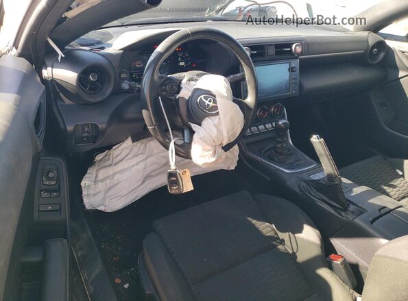 JF1ZNBB18P9756889 2023 TOYOTA GR Белый Вид панели приборов
