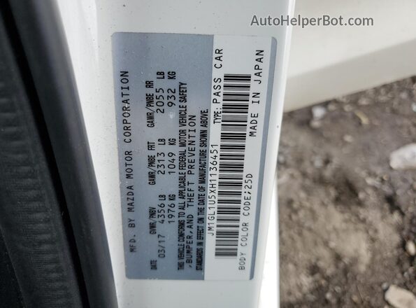 JM1GL1U5XH1136451 2017 MAZDA 6 Белый Вид подкапотного пространства