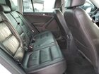 2017 Volkswagen Tiguan Sport Белый vin: WVGUV7AX0HK008456