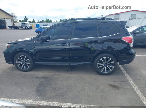 JF2SJGECXJH524164 2018 SUBARU FORESTER2. Black 360 interior view