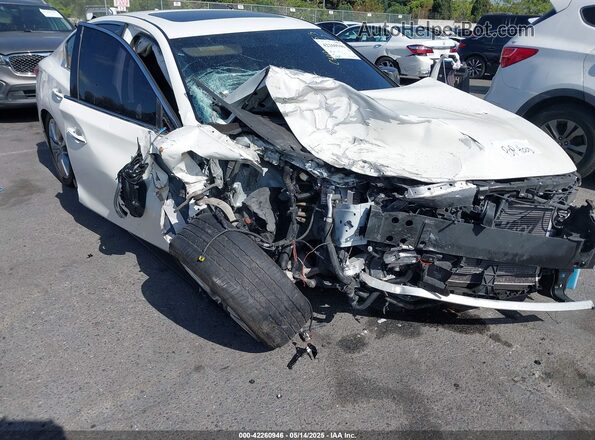JN1EV7AP9LM203951 2020 INFINITI Q50 White Vista frontal