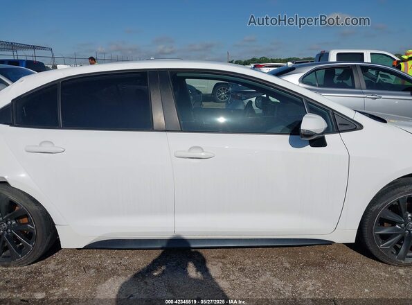 JTDBCMFE4P3018150 2023 TOYOTA LL White Rear interior view