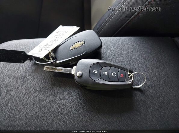 KL77LGEP4SC120161 2025 CHEVROLET TRAX Blue წინა პანელის ხედი