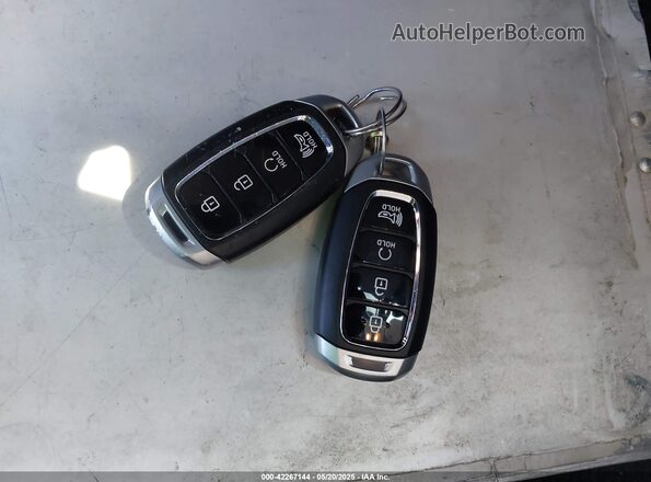 KMHRC8A33MU118933 2021 HYUNDAI VENUE Синий Вид панели приборов