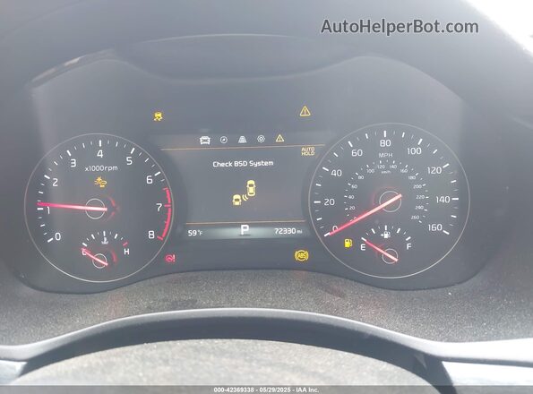 KNALC4J10H5066871 2017 KIA CADENZA Серый Вид задних сидений