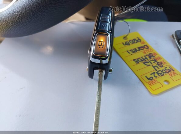 KNDEPCAA7R7650930 2024 KIA SELTOS Gray წინა პანელის ხედი