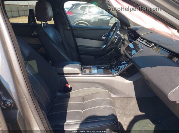 SALYL2FVXKA218719 2019 LAND ROVER RANGE ROVER VELAR Серый Вид салона спереди