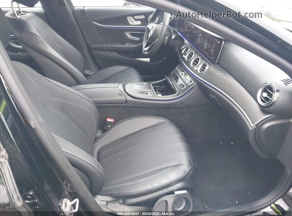 W1KZF8EBXPB187539 2023 MERCEDES-BENZ E-CLASS Черный Вид салона спереди