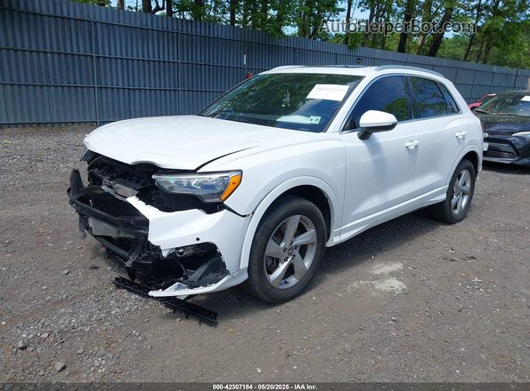 WA1AECF32L1115054 2020 AUDI Q3 White Առջևի ձախ երեք քառորդ տեսարան