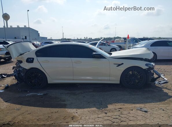 WBS83CH04MCF63178 2021 BMW M5 Серый Панорамный вид салона 360°