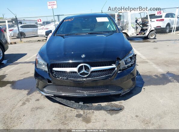 WDDSJ4EB9JN537922 2018 MERCEDES-BENZ CLA 250 Черный Вид панели приборов