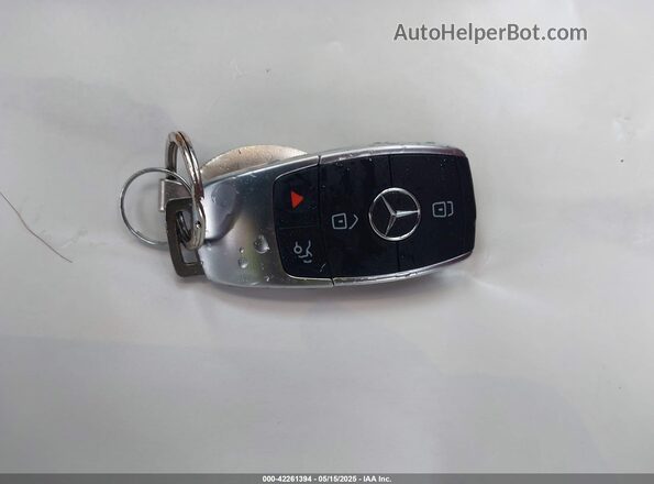 WDDWK8EB0LF951514 2020 MERCEDES-BENZ C Blue Widok deski rozdzielczej