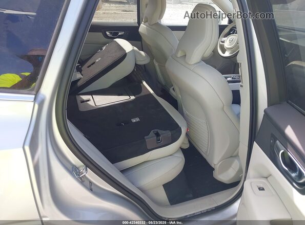YV4102DL3L1525862 2020 VOLVO XC60 Серебряный Вид наклейки с VIN-кодом