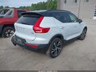 2021 Volvo Xc40 T5 R-design Gray vin: YV4162UM4M2397599