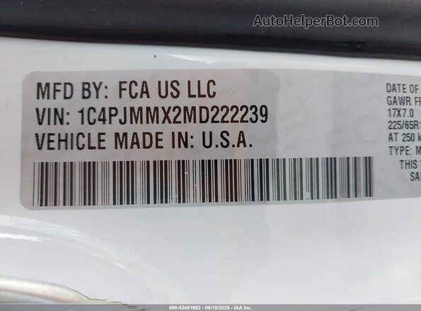 1C4PJMMX2MD222239 2021 JEEP CHEROKEE White Вид підкапотного простору