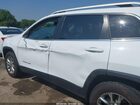 2021 Jeep Cherokee Latitude Lux 4x4 White vin: 1C4PJMMX2MD222239