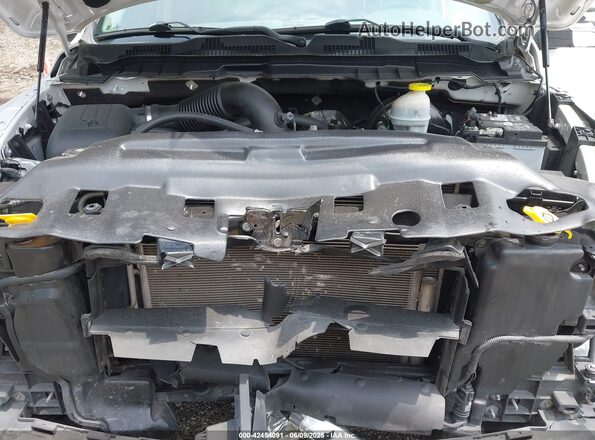 1C6RR7TT5LS129699 2020 RAM 1500 CLASSIC Белый Вид сзади