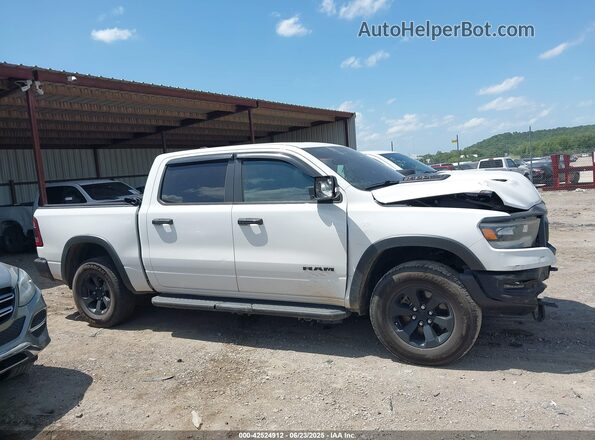 1C6SRFLT5MN513302 2021 RAM 1500 Белый Вид задней части салона