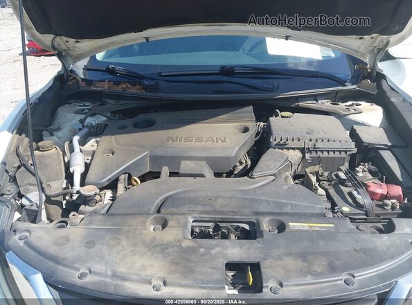1N4AL3AP5HC251122 2017 NISSAN ALTIMA White Rear view