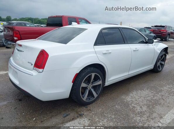 2C3CCABG3KH601040 2019 CHRYSLER 300 White Rear right