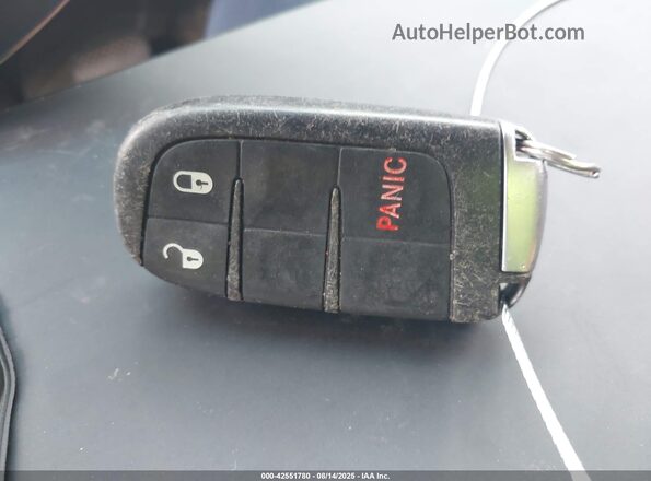 2C3CDXJG5GH268008 2016 DODGE CHARGER Серебряный Вид панели приборов