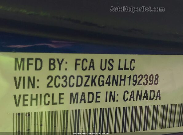 2C3CDZKG4NH192398 2022 DODGE CHALLENGER Синий Вид подкапотного пространства